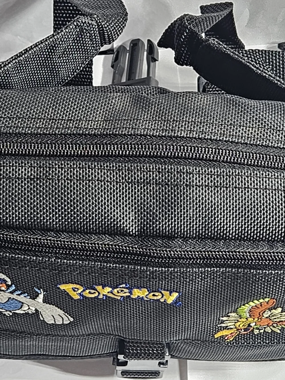 Vintage Nintendo Game Boy Pokemon Lugia Ho-Oh Gold Silver Carry Case Fanny Pack